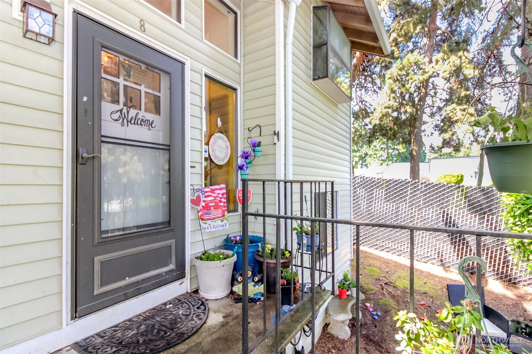 15625 42nd Avenue S 8A