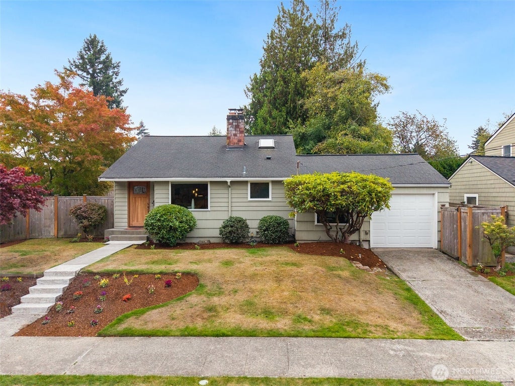 Photo of 5305 SW Orleans Street, Seattle, WA 98116 (MLS # 2591246)