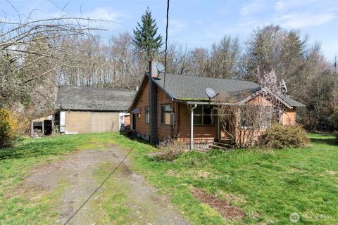 Photo of 425 Winston Creek Road, Mossyrock, WA 98564 (MLS # 2497972)