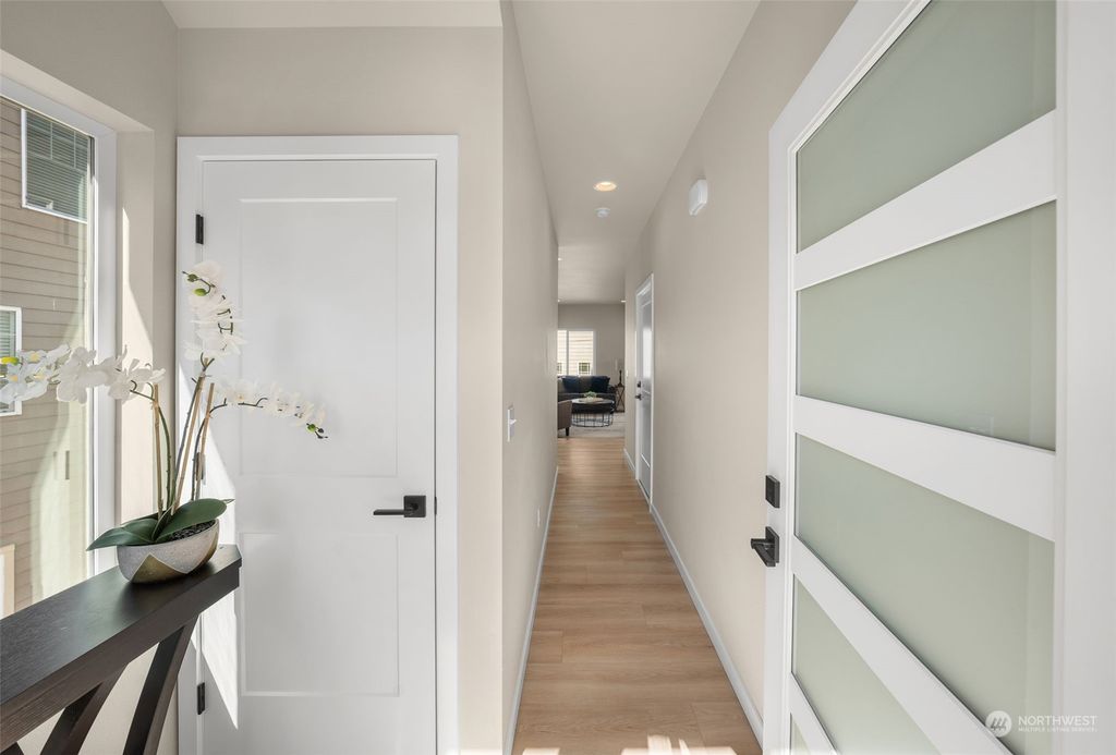 Photo of 14304 Jefferson Way #6, Lynnwood, WA 98087 (MLS # 2055913)