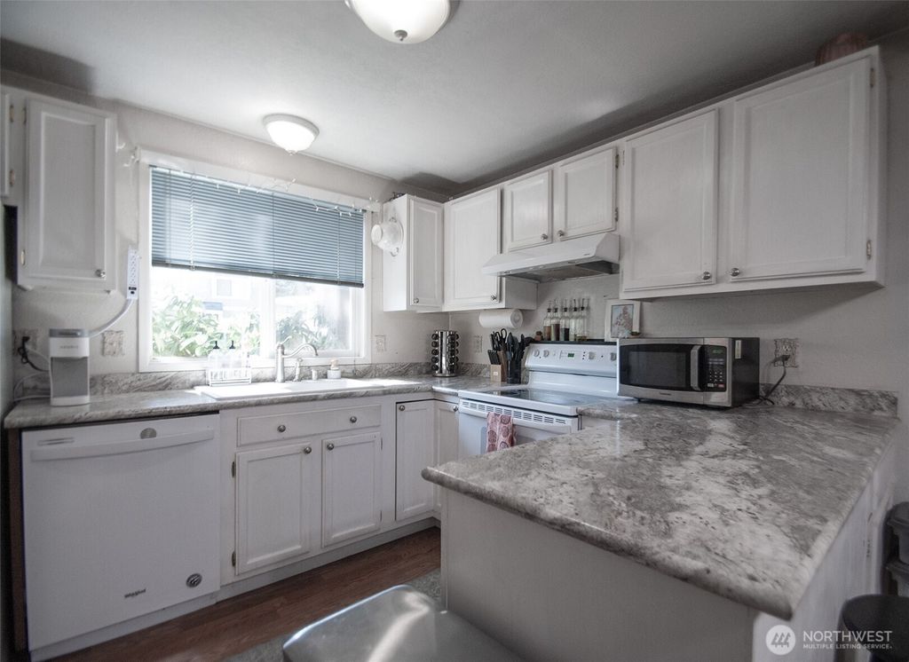 Photo of 3227 134th Place SW #A, Lynnwood, WA 98087 (MLS # 2505181)