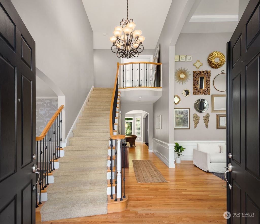 Photo of 24114 E Greystone Lane, Woodway, WA 98020 (MLS # 2144512)