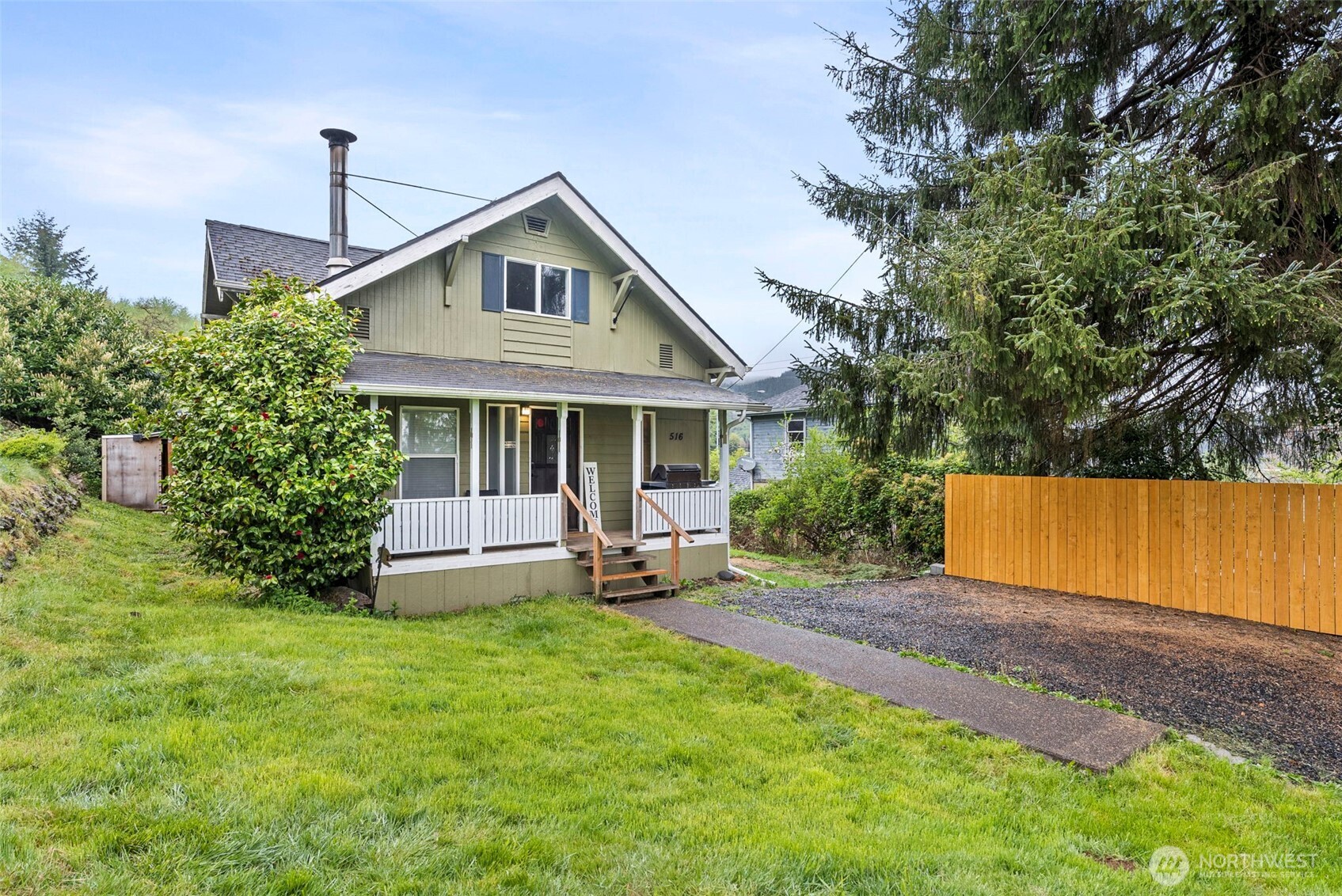 516 Ballentine Street