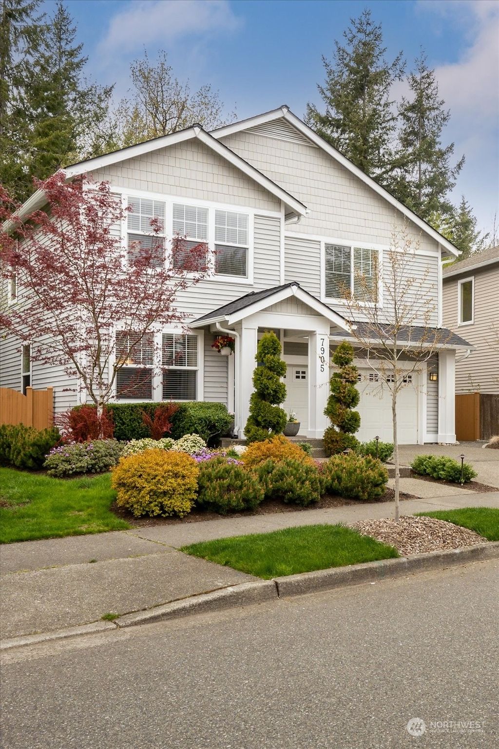 Photo of 7905 SE Steller Way, Snoqualmie, WA 98065 (MLS # 2060629)