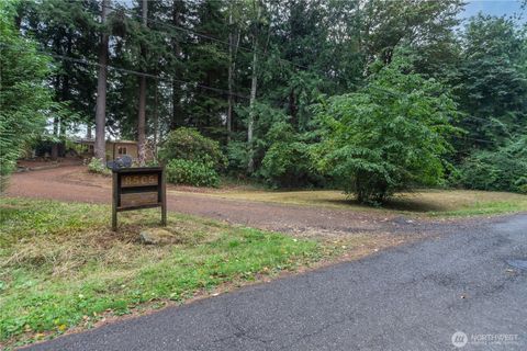 8505 NE Country Woods Lane Kingston WA 98346