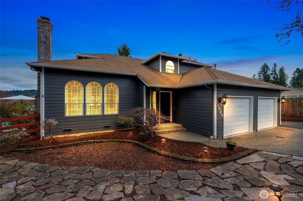 Photo of 14825 265th Court NE, Duvall, WA 98019 (MLS # 2352902)
