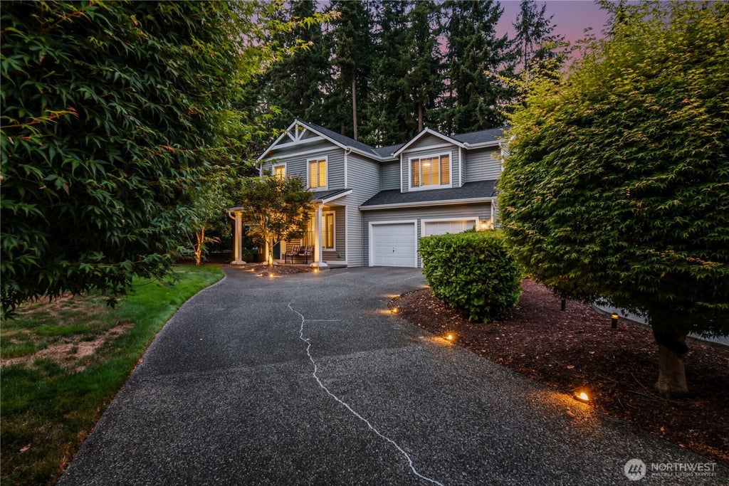 Photo of 10829 47th Avenue SE, Everett, WA 98208 (MLS # 2594318)
