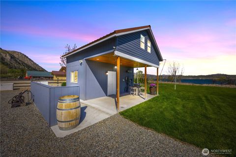 Photo of 16 Galbraith Road, Brewster, WA 98812 (MLS # 2360150)