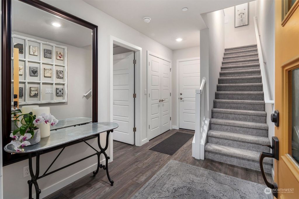 Photo of 23831 5th Avenue SE #F, Bothell, WA 98021 (MLS # 2214703)