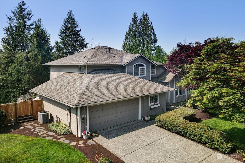 Photo of 11014 27th Street SE, Lake Stevens, WA 98258 (MLS # 2074914)