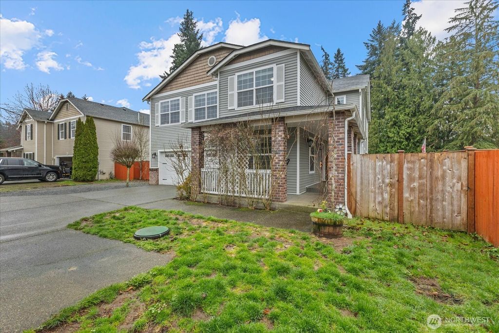Photo of 18124 115th Street Ct E, Bonney Lake, WA 98391 (MLS # 2493828)