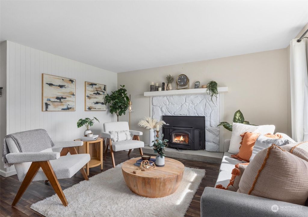 Photo of 9406 51st Avenue NE, Marysville, WA 98270 (MLS # 2247815)