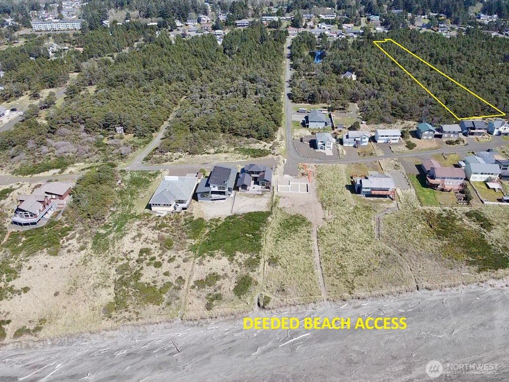 Photo of 1007 Sand Castle Lane, Westport, WA 98595 (MLS # 2523615)