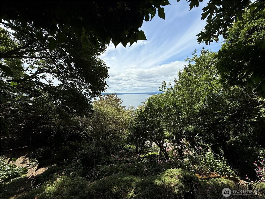 Photo of 37 XX 59th Avenue SW, Seattle, WA 98116 (MLS # 2426593)