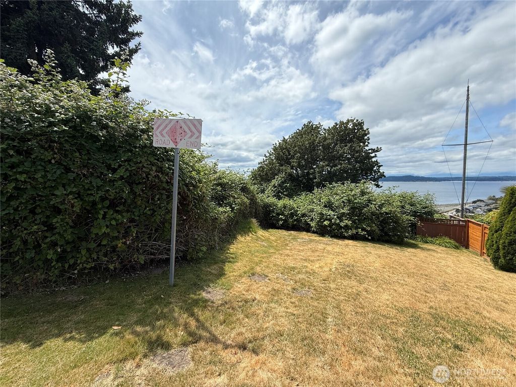 Photo of 37 XX 59th Avenue SW, Seattle, WA 98116 (MLS # 2426593)