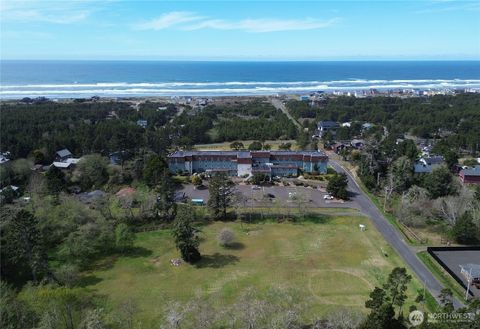 Photo of 710 S Hancock Street #419+, Westport, WA 98595 (MLS # 2429957)