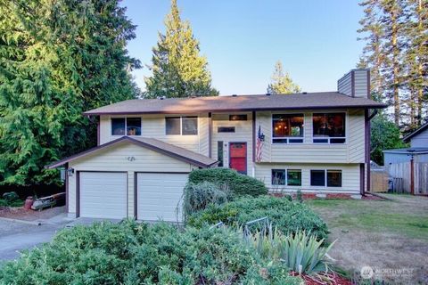 Photo of 6127 Parkside Drive, Anacortes, WA 98221 (MLS # 2422062)