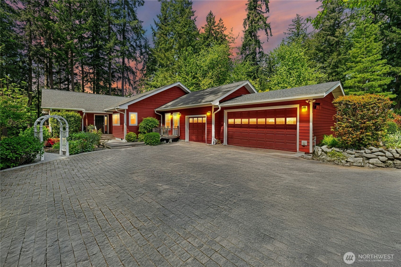 Listing image 6