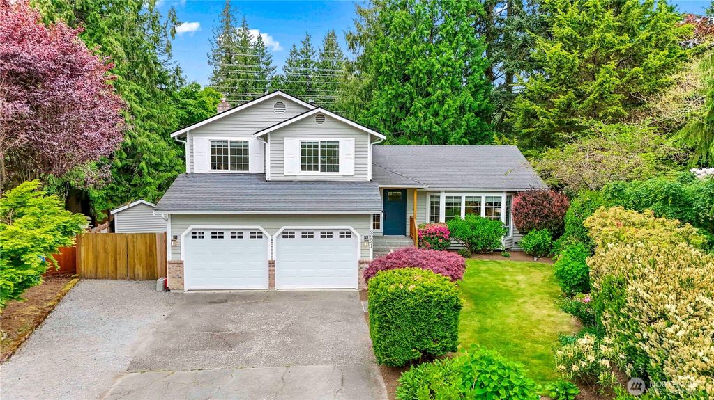 Photo of 2921 171st Place SE, Bothell, WA 98012 (MLS # 2376522)