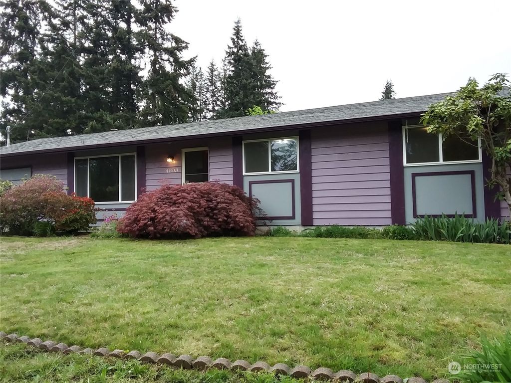 Photo of 4803 134th Place NE, Marysville, WA 98271 (MLS # 2063454)