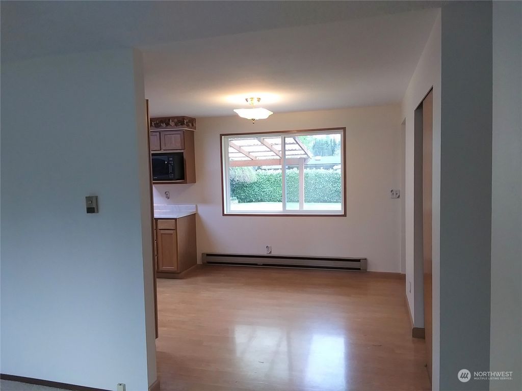 Photo of 4803 134th Place NE, Marysville, WA 98271 (MLS # 2063454)