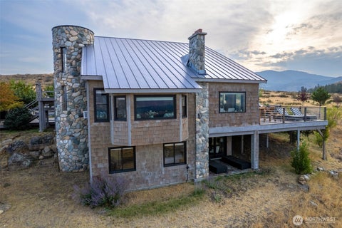 Photo of 8 Deer Trails Way, Winthrop, WA 98862 (MLS # 2496693)