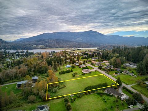 Photo of 22965 Buchanan Street, Mount Vernon, WA 98273 (MLS # 2297823)