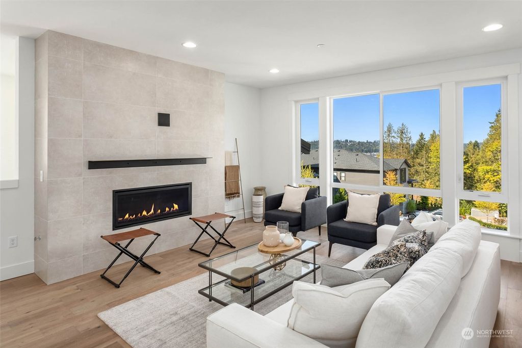 Photo of 16423 73rd Place NE, Kenmore, WA 98028 (MLS # 2143331)