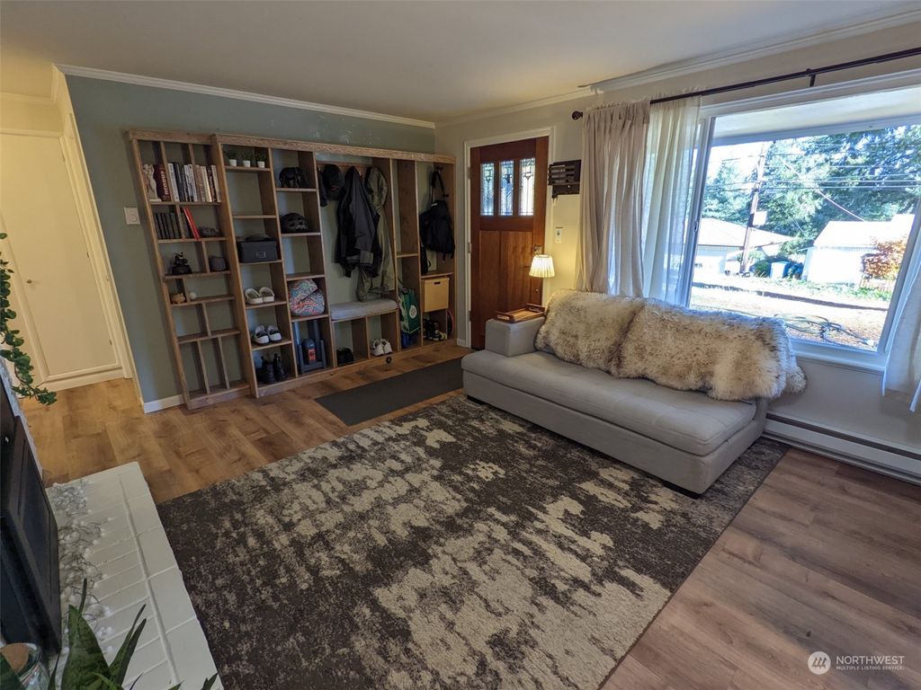 Photo of 16723 Ashworth Avenue N, Shoreline, WA 98133 (MLS # 2026852)
