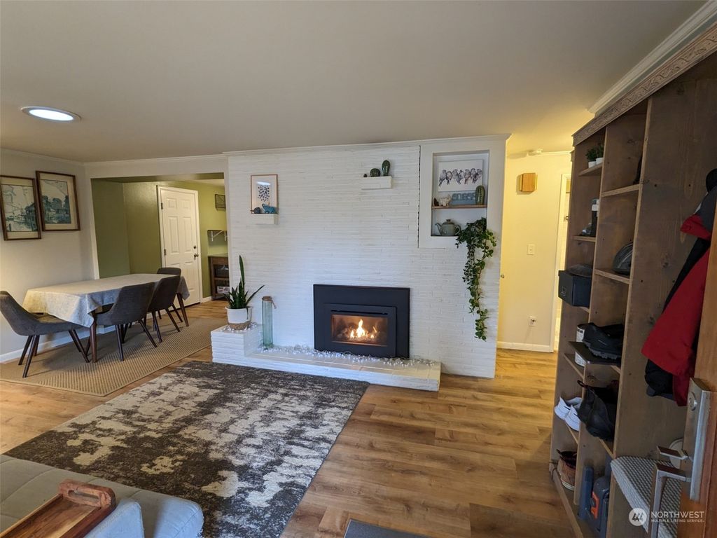 Photo of 16723 Ashworth Avenue N, Shoreline, WA 98133 (MLS # 2026852)