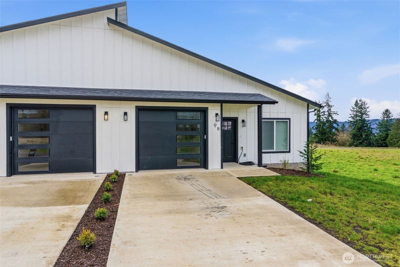 9 Anchor Way B