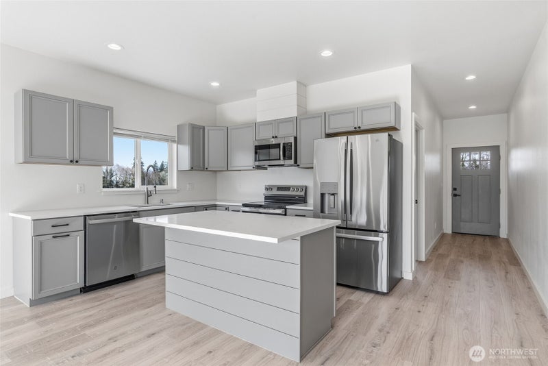9 Anchor Way B