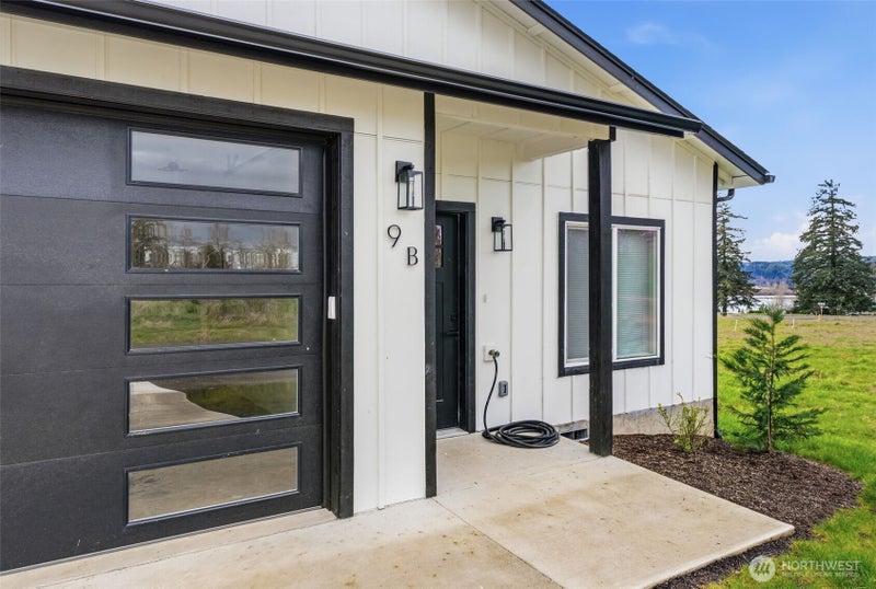 9 Anchor Way B