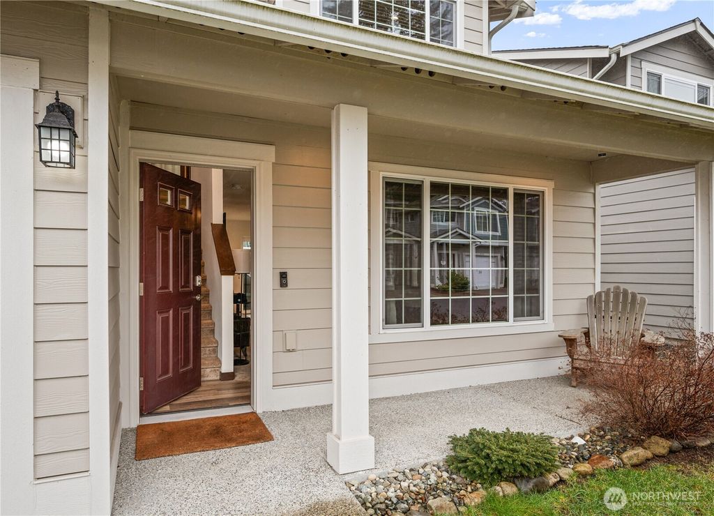 Photo of 403 Raybird Avenue, Granite Falls, WA 98252 (MLS # 2334164)