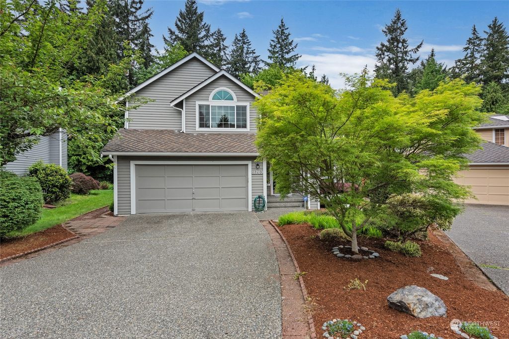 Photo of 11703 NE 166th Court, Bothell, WA 98011 (MLS # 2071444)