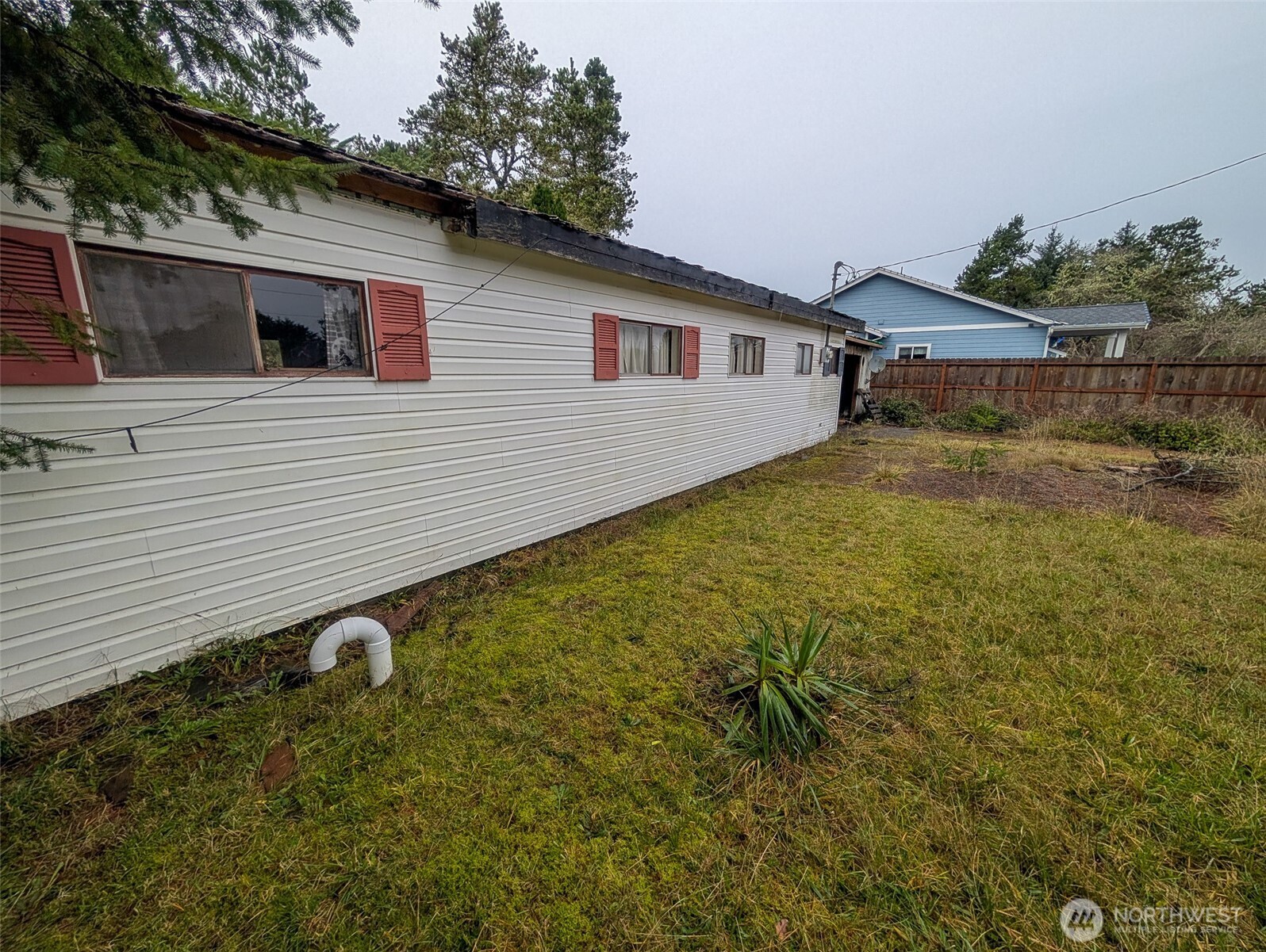 328 Ensign Avenue NW