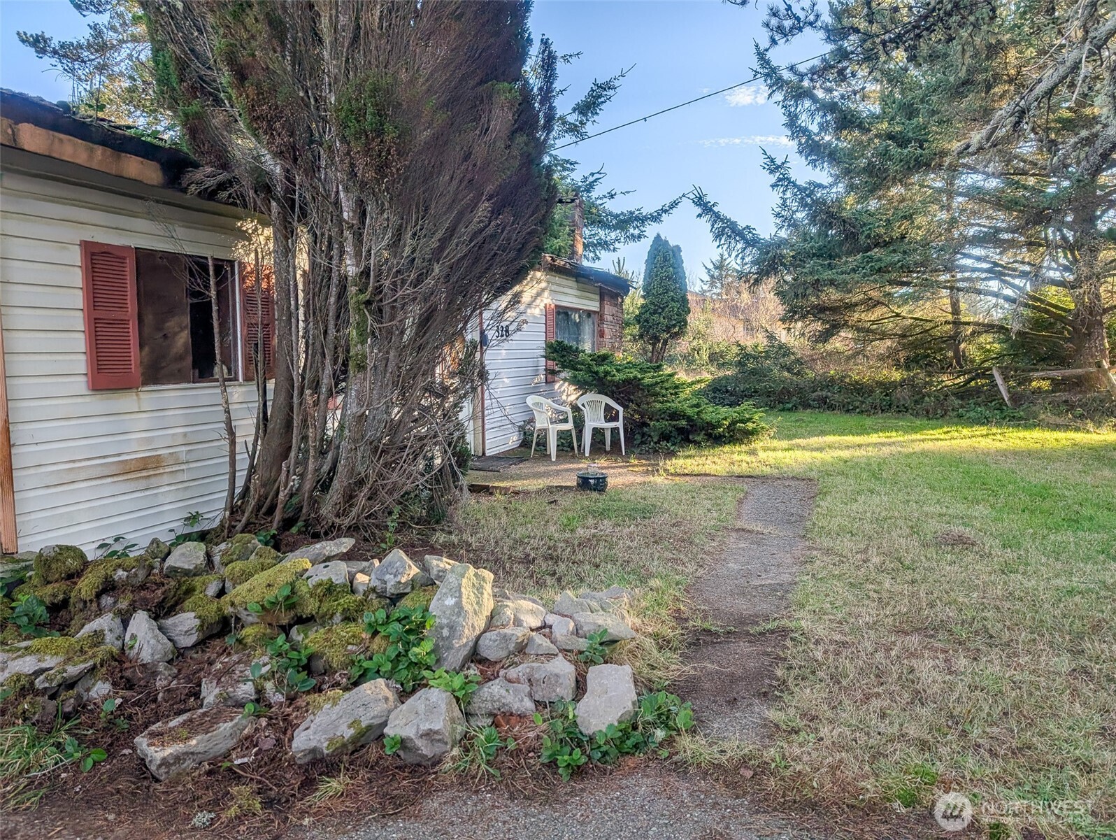 328 Ensign Avenue NW