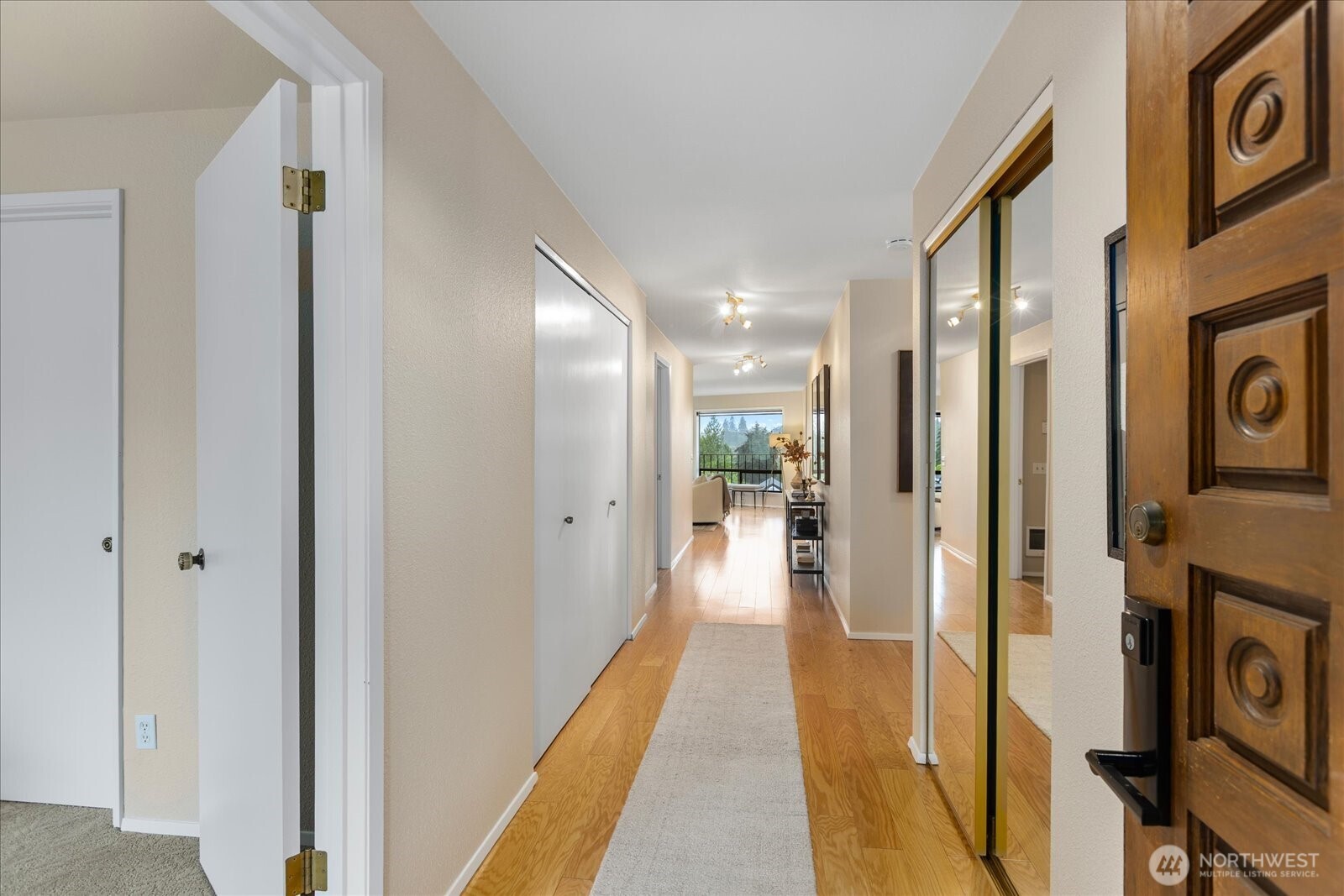 1005 5th Avenue S 301