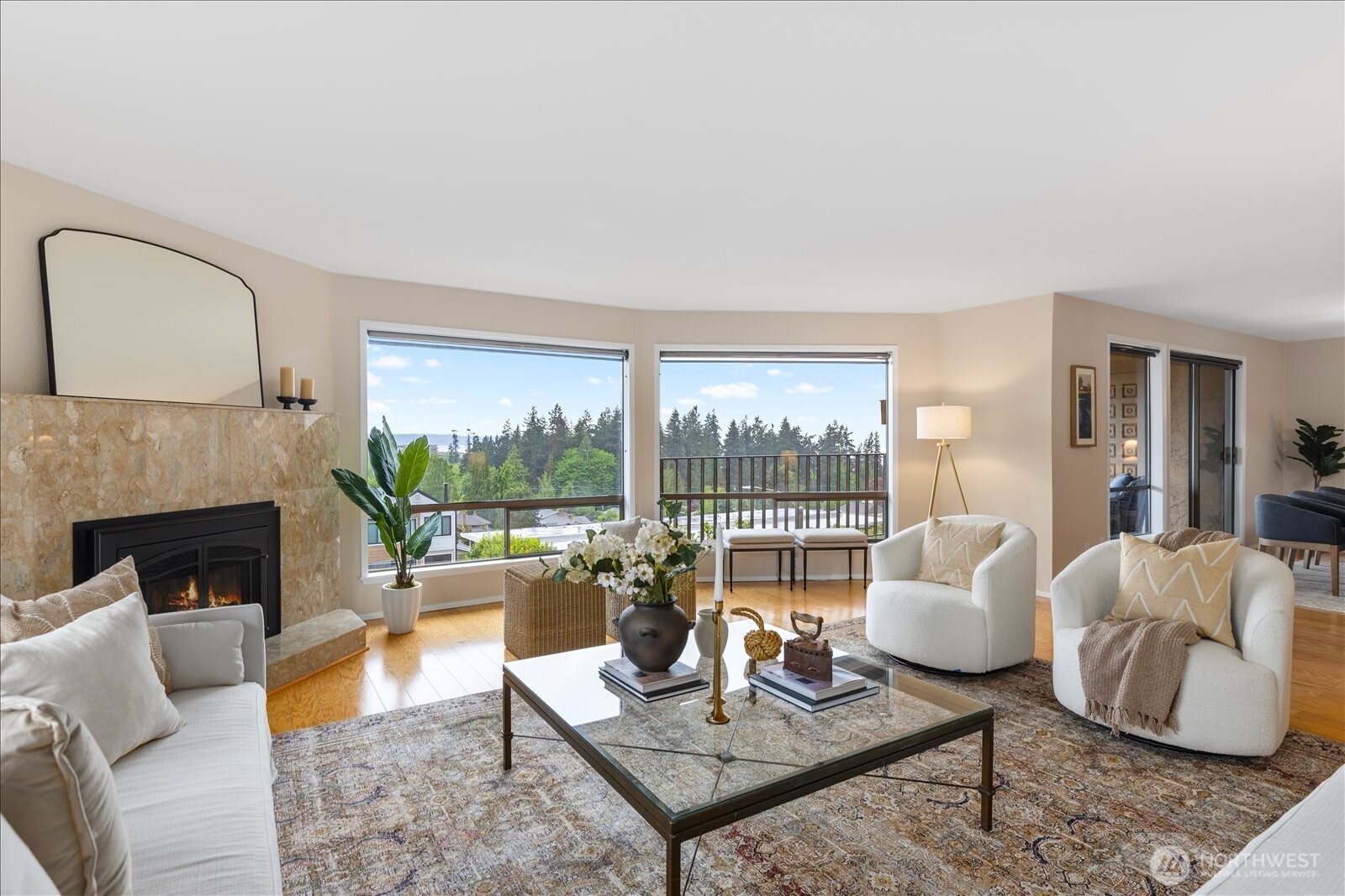 1005 5th Avenue S 301