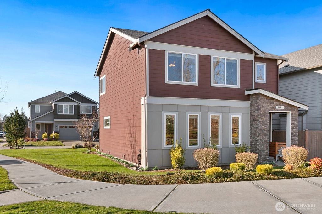 Photo of 8691 54th Street NE #GR30, Marysville, WA 98270 (MLS # 2471925)