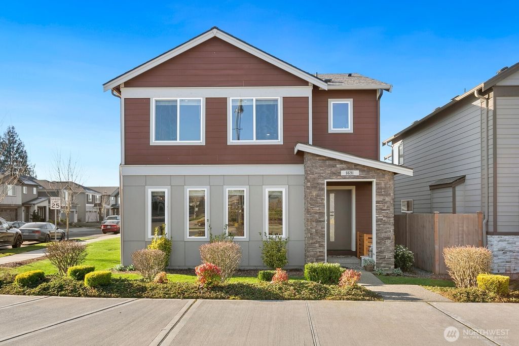 Photo of 8691 54th Street NE #GR30, Marysville, WA 98270 (MLS # 2471925)