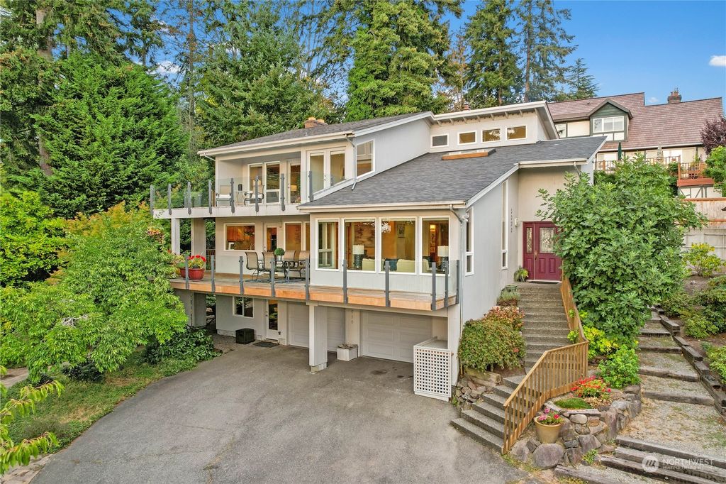 Photo of 1030 NW 197th Place, Edmonds, WA 98177 (MLS # 1997572)