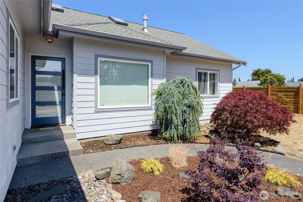 Photo of 41 Smithfield Drive, Sequim, WA 98382 (MLS # 2534636)