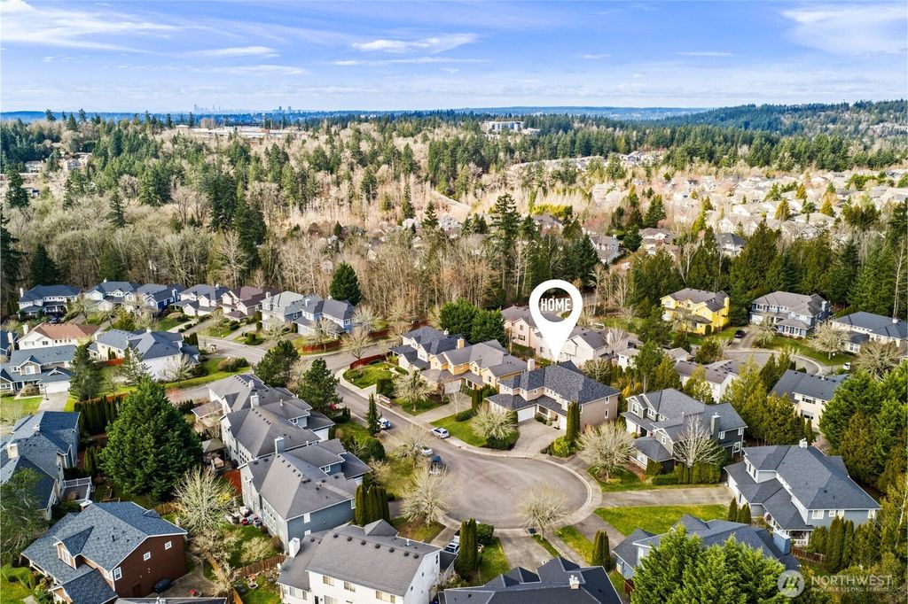 Photo of 24022 SE 10th Street, Sammamish, WA 98075 (MLS # 2487558)