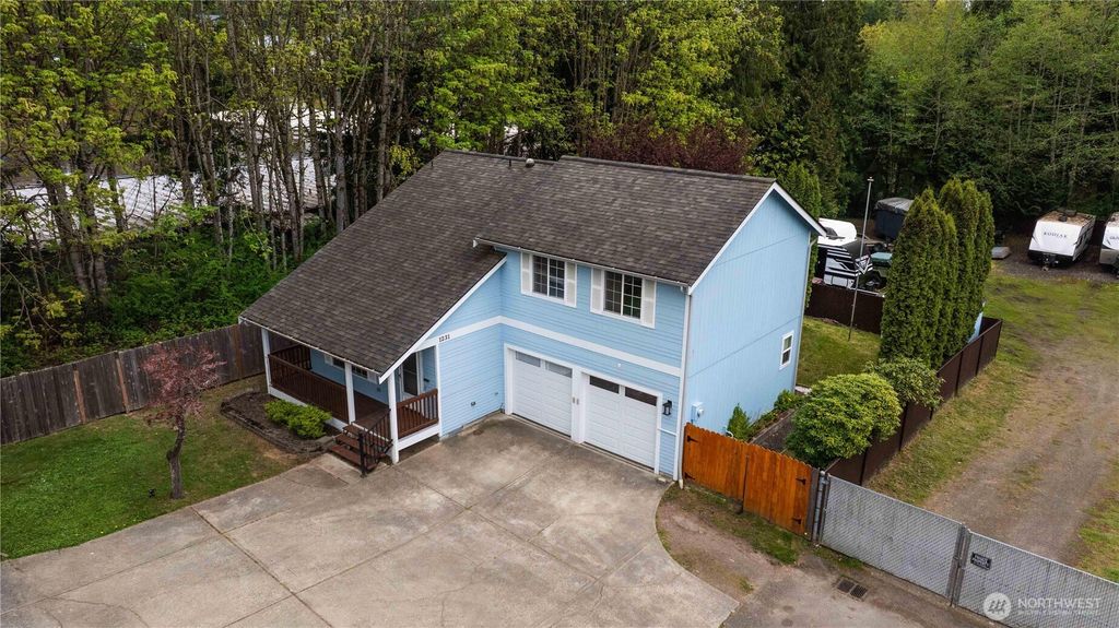 Photo of 1231 NE Beaumont Lane Ln, Bremerton, WA 98311 (MLS # 2511879)