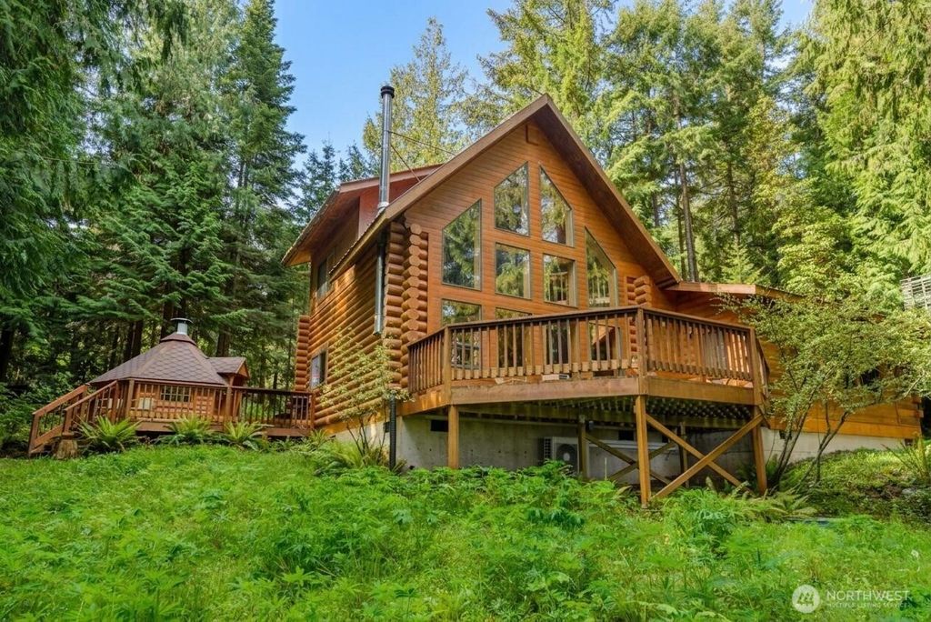Photo of 214 Cougar Crest Road, Sequim, WA 98382 (MLS # 2520835)