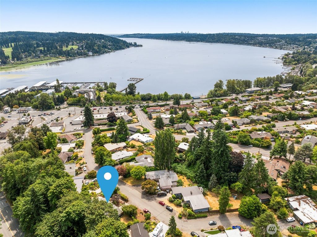 Photo of 18150 60th Place NE, Kenmore, WA 98028 (MLS # 2433951)