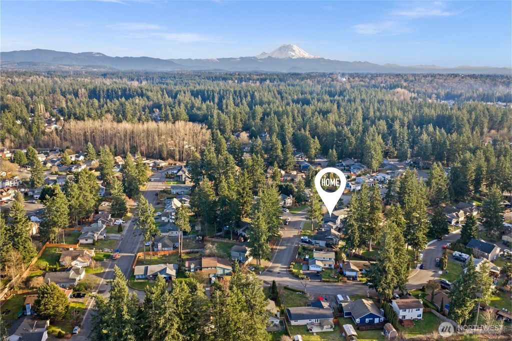 Photo of 25835 185th Place SE, Covington, WA 98042 (MLS # 2485908)