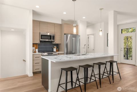 16014 Main View Lane NE Duvall WA 98019