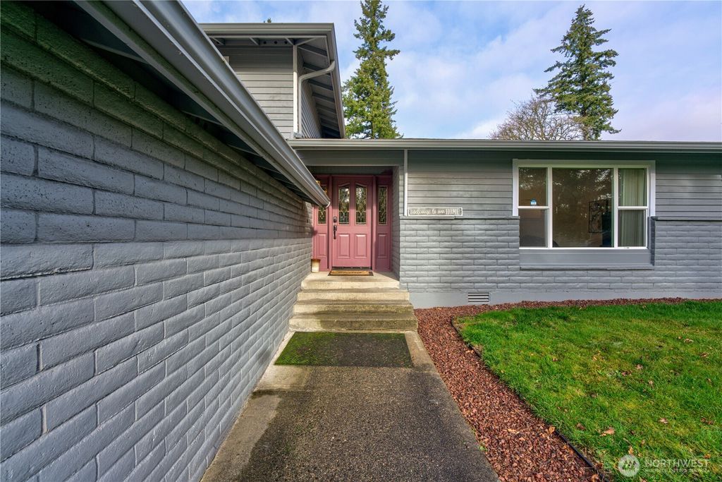 Photo of 12703 145th Street E, Puyallup, WA 98374 (MLS # 2449704)